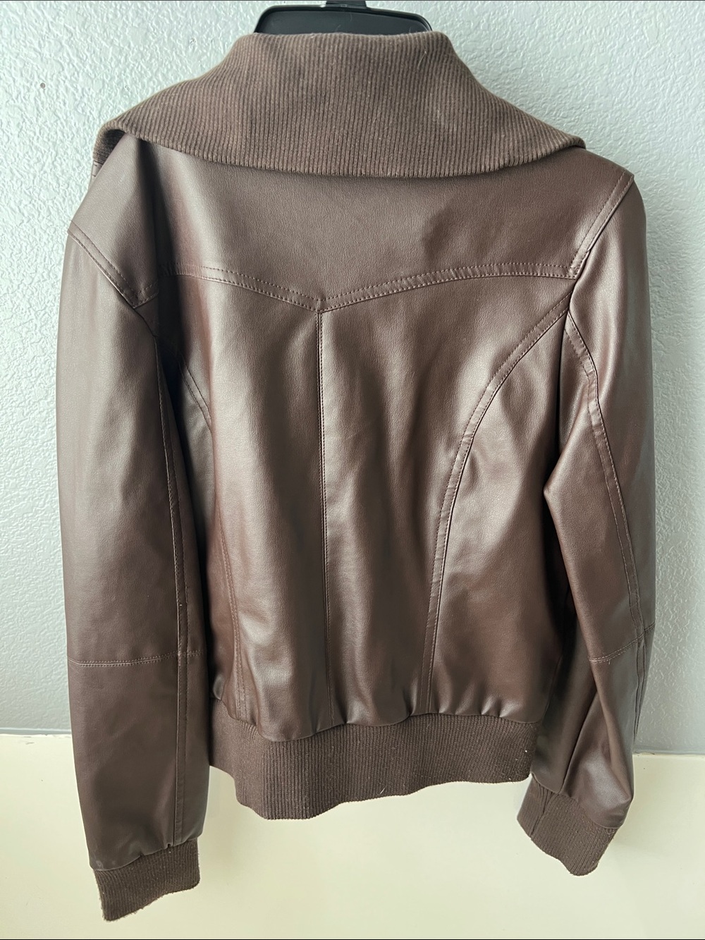 ZENANA OUTFITTERS Brown Faux Leather Jacket with Leopard Print Lining - Picture 4 of 4